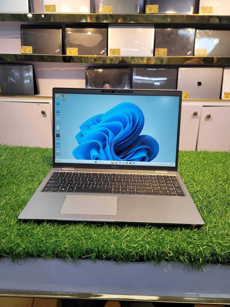 DELL 5520 - I7-11TH 8-256GB - Image 4